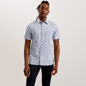 Ted Baker Men’s White Short Sleeve Geo Circle Shirt Size‎ Medium